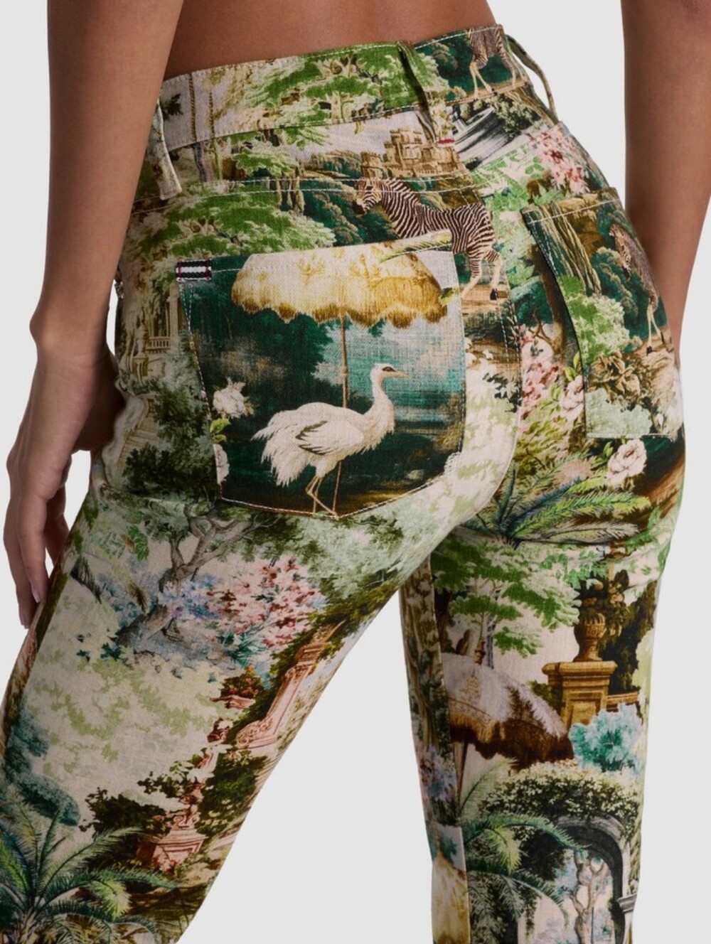 Alice + Olivia BEAUTIFUL PRINTED JEAN - Picture 4 of 15